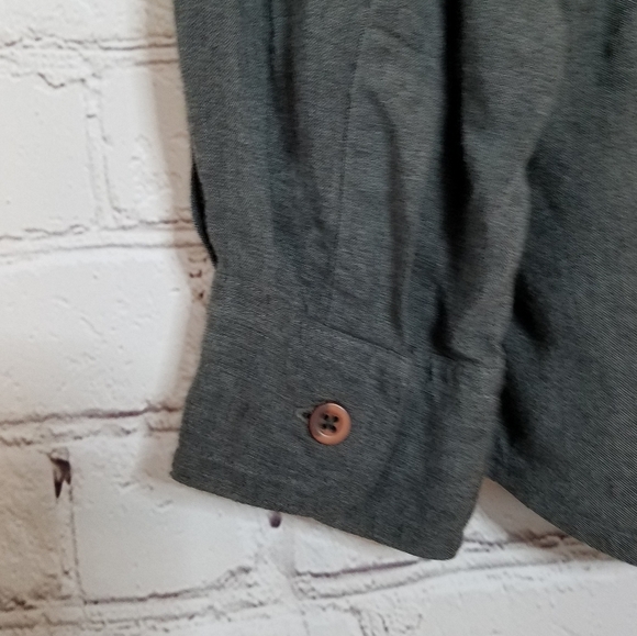 G.H. Bass & Co Button Down Shirt - Picture 7 of 10